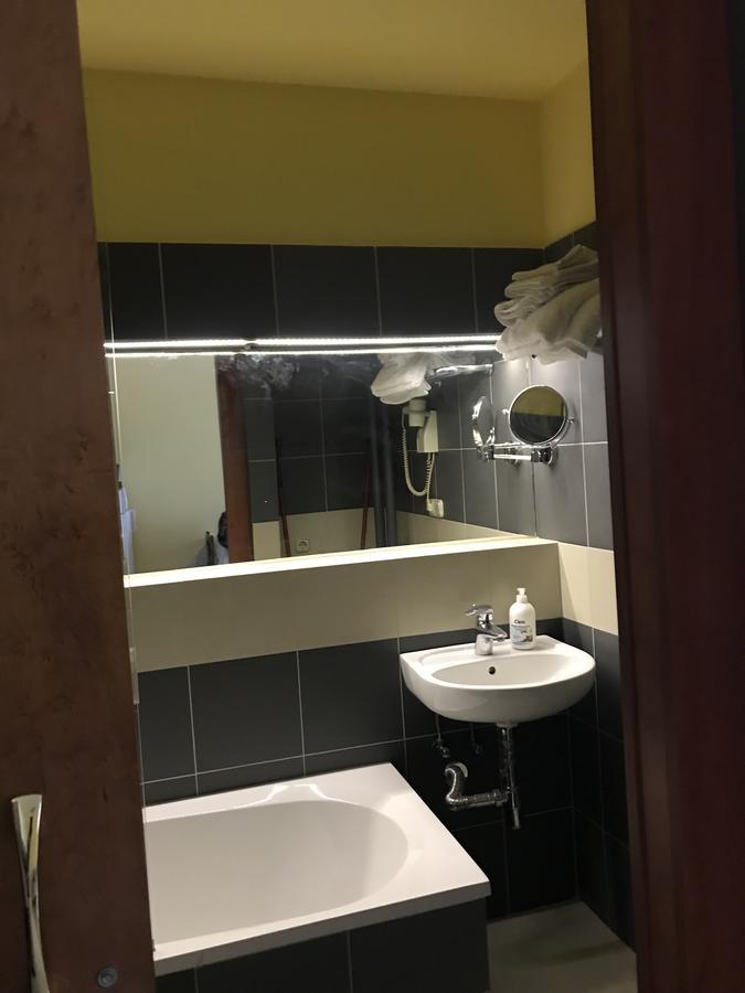 Apartament Ewa Тарнув Экстерьер фото